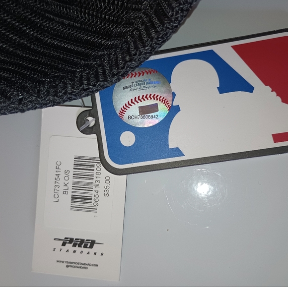 Black Cleveland Guardians snapback Pro Standard - Picture 8 of 8